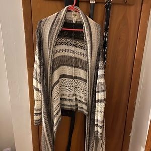 High low billabong sweater